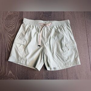 North Face Belted Cargo Shorts in Light Green Size XL